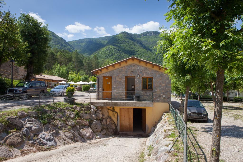 Camping L'Espelt La Pobla de Lillet Exteriér fotografie