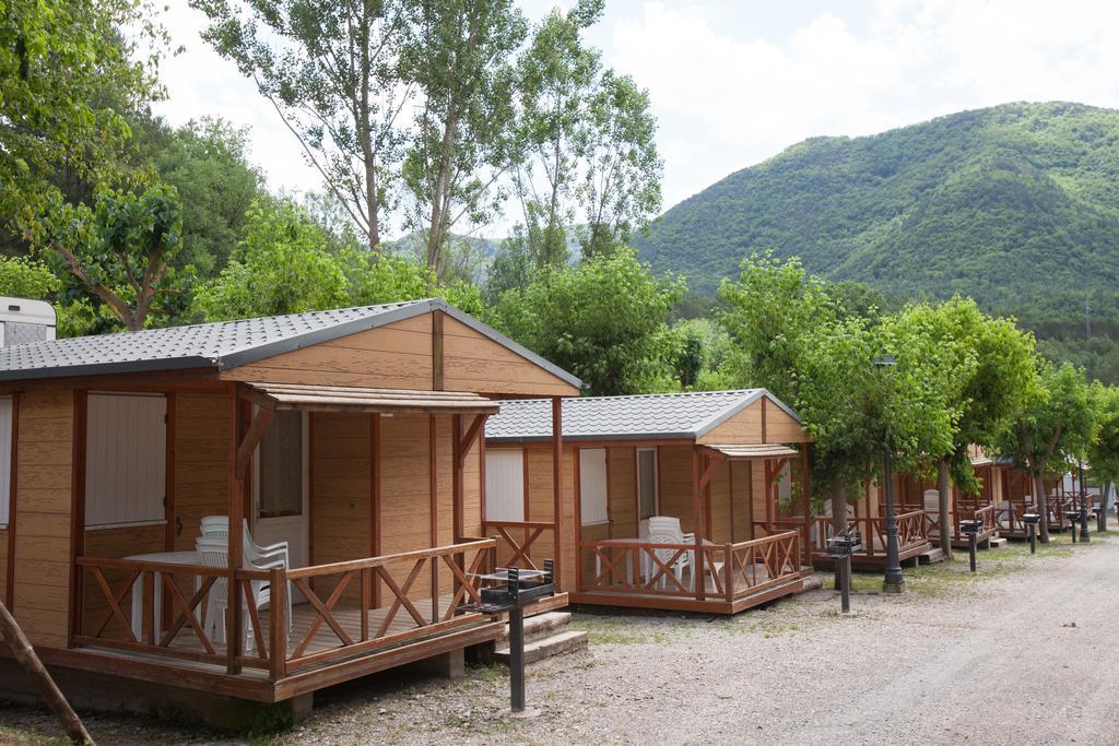Camping L'Espelt La Pobla de Lillet Pokoj fotografie