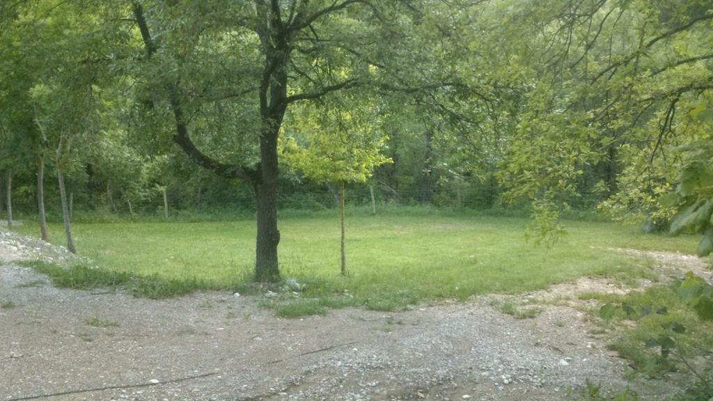 Camping L'Espelt La Pobla de Lillet Exteriér fotografie